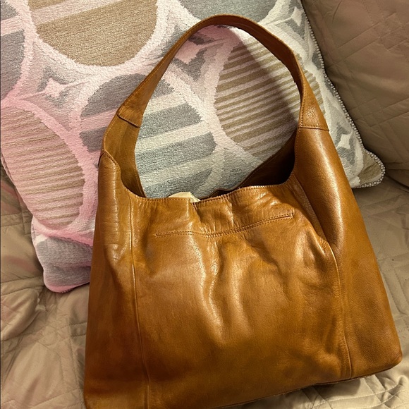 Latico Petite Lindsey bag in cognac - Picture 2 of 10